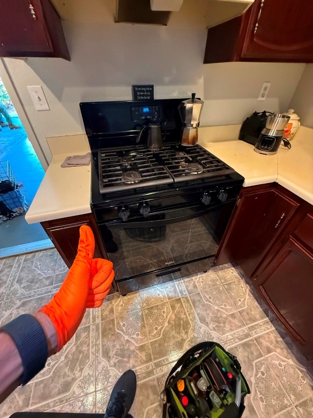 Gas range repair – Lawson Valley