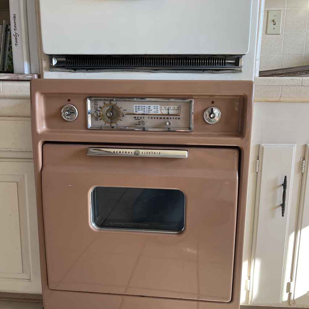 In-home vintage GE wall oven repair in San Diego &mdash; Spark Appliance Repair